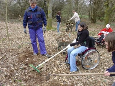 Arbeit am Parcours der Sinne