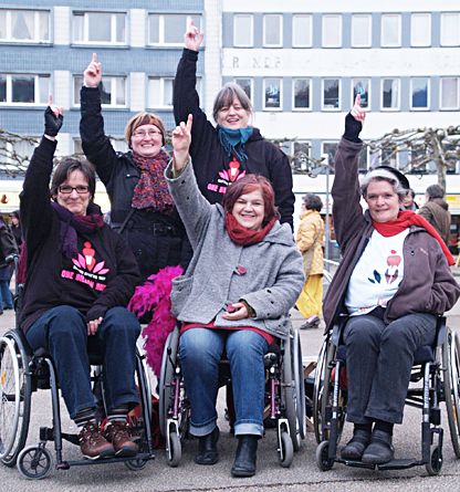 Weibernetzfrauen auf dem Kasseler Königsplatz